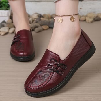 Beijing Cloth Slip-On Shoes with Soft Sole Comfort for Grandma
